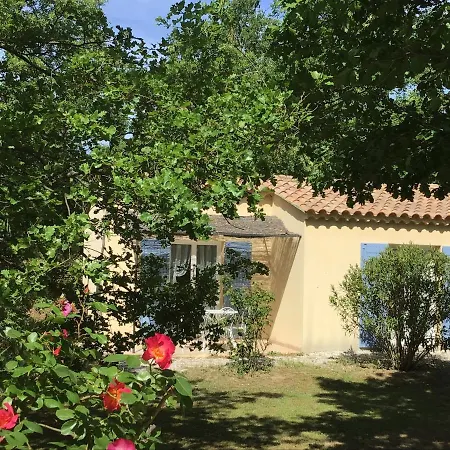 Le Clos Des Cigales Bed & Breakfast